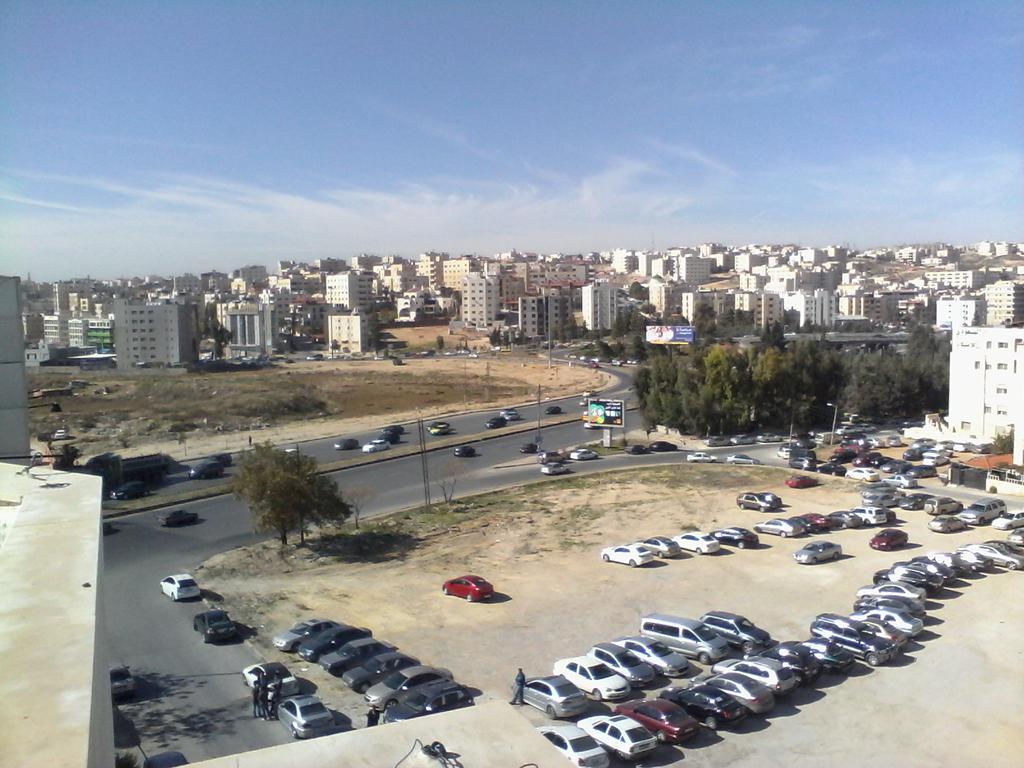 The Place Apartments Amman Exterior photo